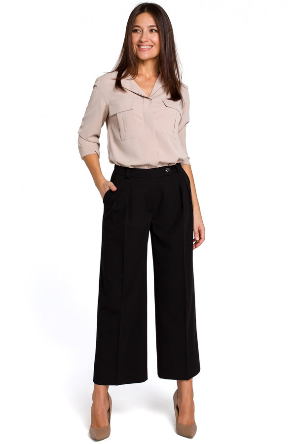 Women trousers model 130474
